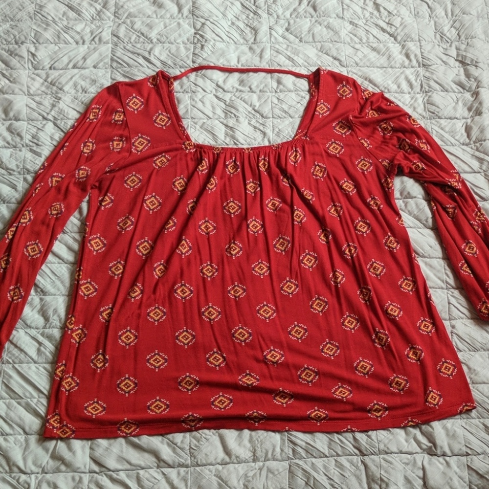 Old Navy top